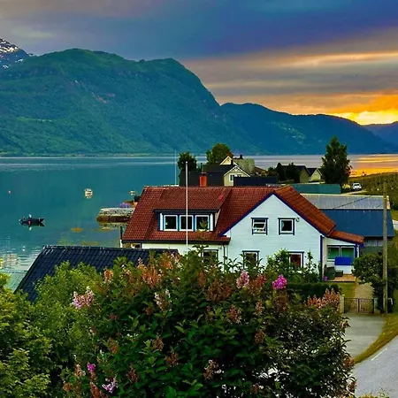 Casa Hauge Bb Sunrise